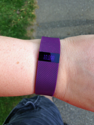 Getting love from my Fitbit ChargeHR upon reaching 10,000 steps